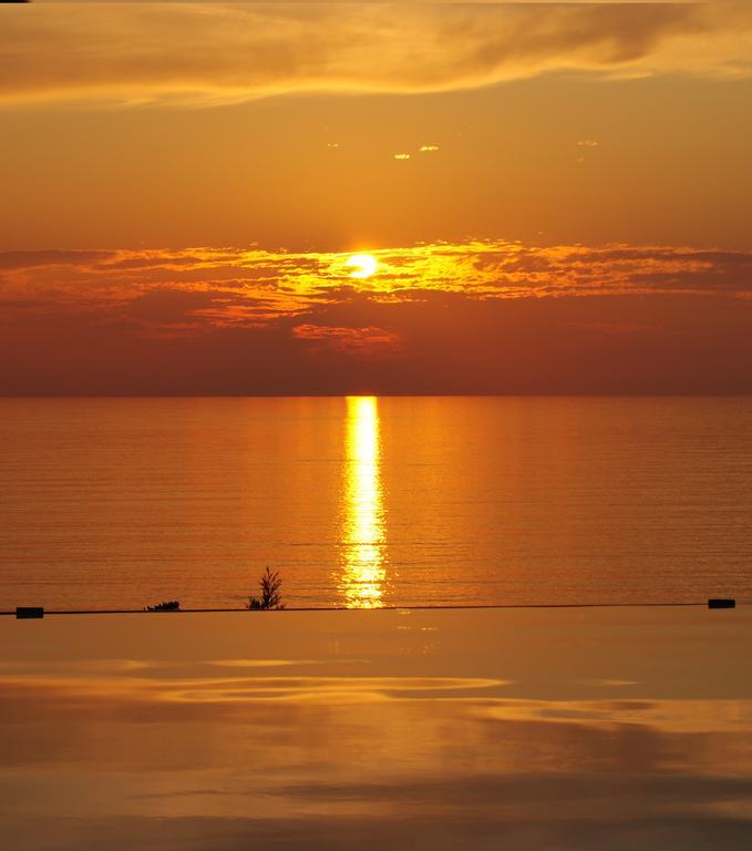 Grand Hotel San Pietro ปาลีนูโร ภายนอก รูปภาพ